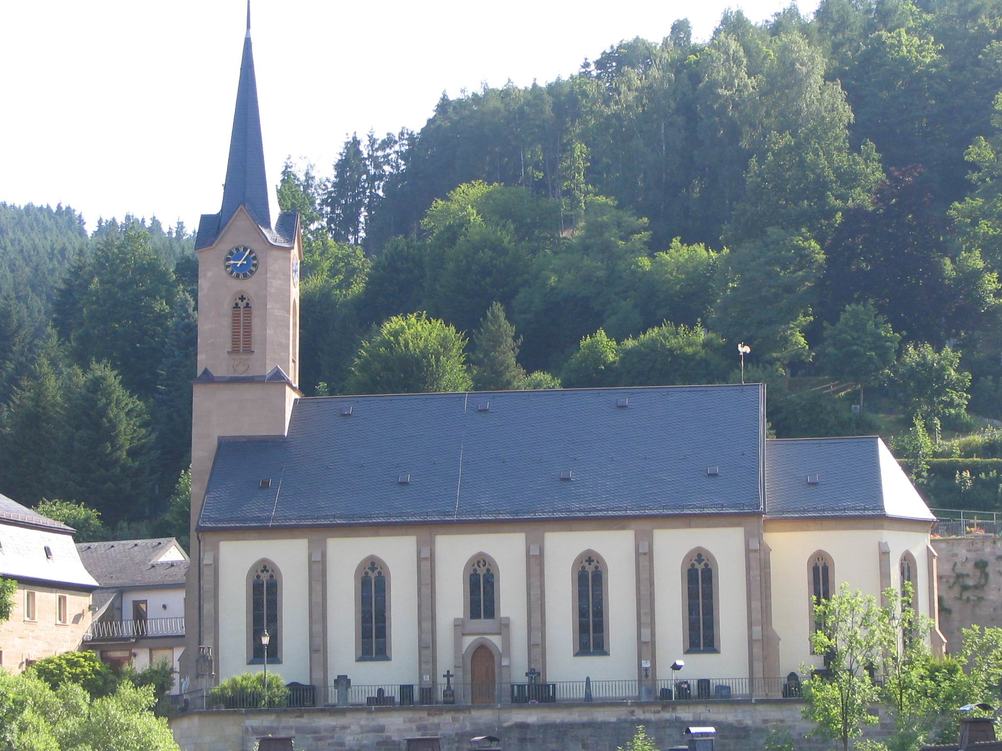 Kath. Pfarrkirche St. Thomas Wallenfels