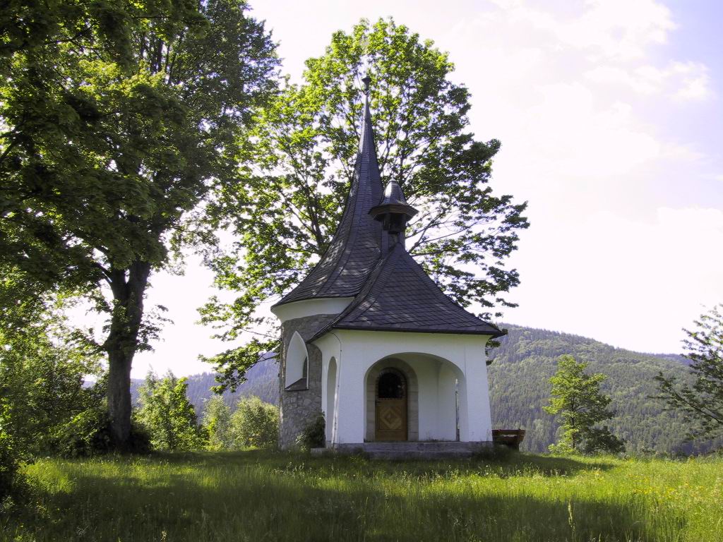 Schloßbergkapelle im Frühling