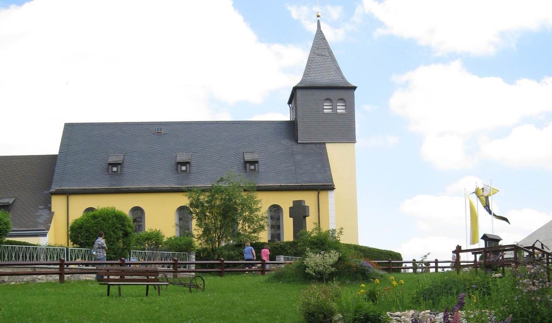 Kirche Zum Unbefleckten Herzen Mariä Schnaid